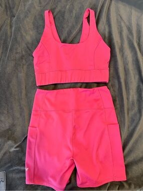 Women’s Athletic Bike Shorts and bra – Hot Pink